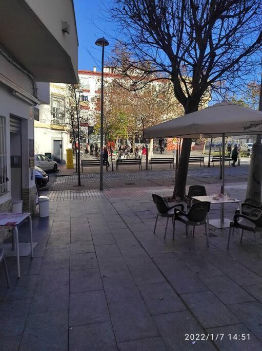 Bonita Y Amplia Casa Con Patio, En Centro Ciudad Lägenhet Mérida Exteriör bild
